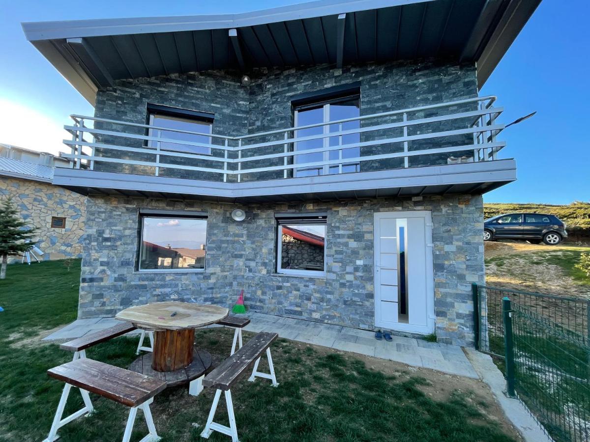 Villa 80 Kodra E Diellit Tetovo Extérieur photo