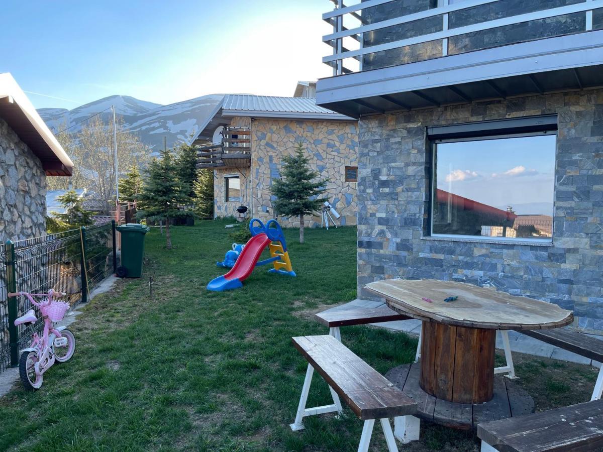 Villa 80 Kodra E Diellit Tetovo Extérieur photo